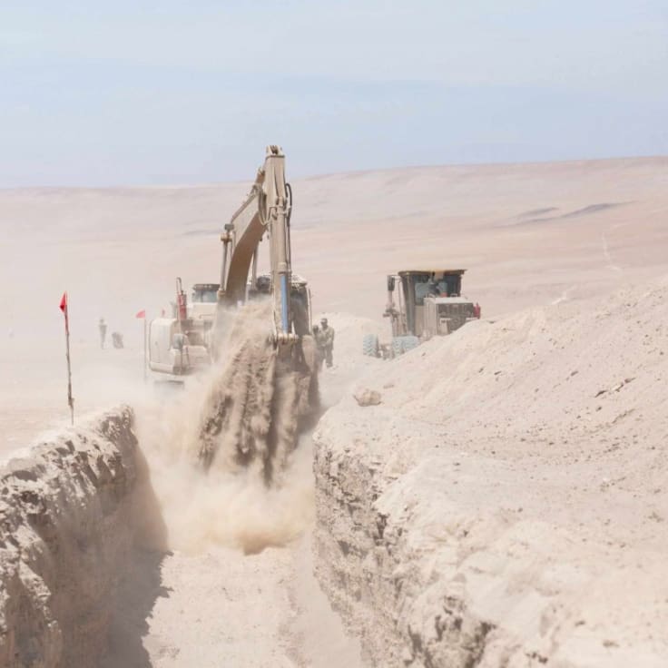 Roban retroexcavadora que realizaba zanjas en Colchane: hay dos ciudadanos bolivianos detenidos