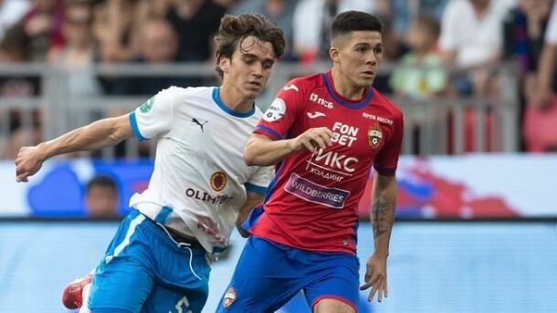 Víctor Méndez disputó su primer partido como titular en Rusia durante la derrota de CSKA Moscú ante Zenit