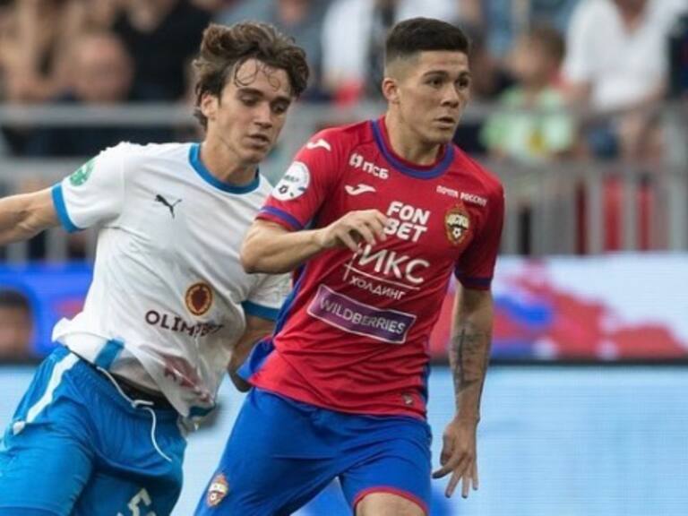 Víctor Méndez disputó su primer partido como titular en Rusia durante la derrota de CSKA Moscú ante Zenit