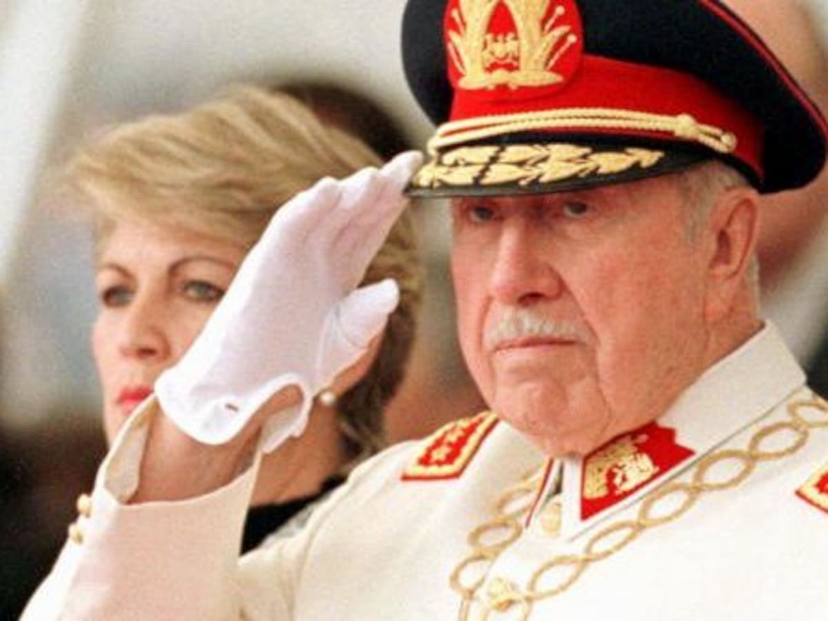 Diputados Humanistas presentan proyecto para prohibir que plazas, calles y monumentos lleven el nombre del dictador Augusto Pinochet