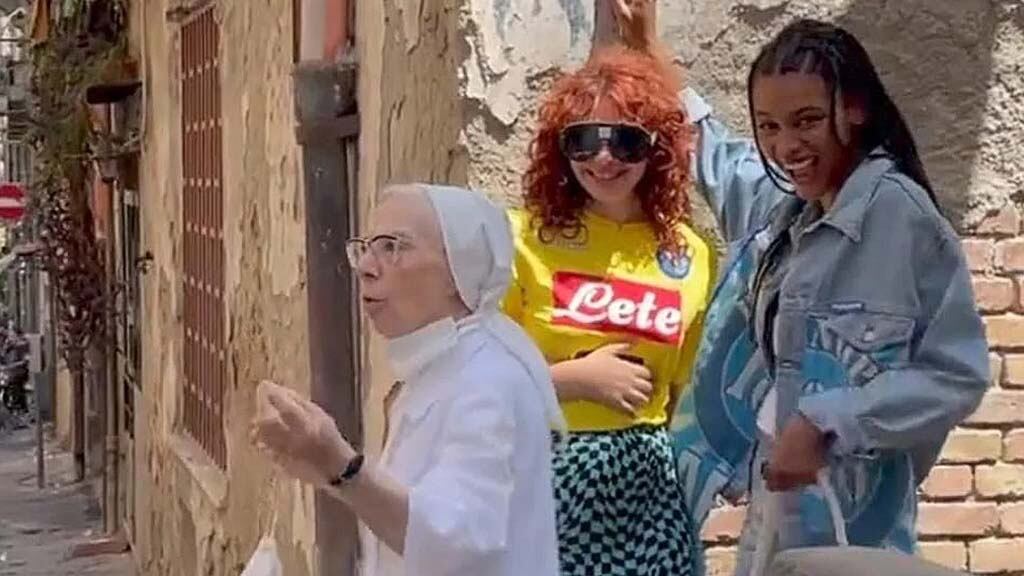 Monja viral
