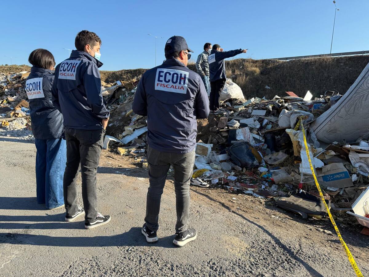 Fue encontrado tras gritos de auxilio: hombre es asesinado balazos en basural clandestino en límite de Puente Alto y San Bernardo