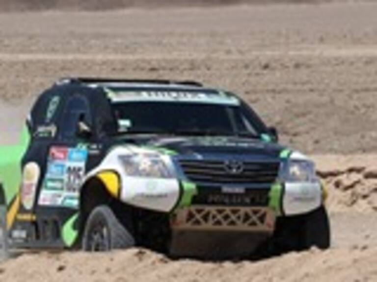 Saudí Alrajhi le dio la primera victoria a Toyota en el Dakar 2015