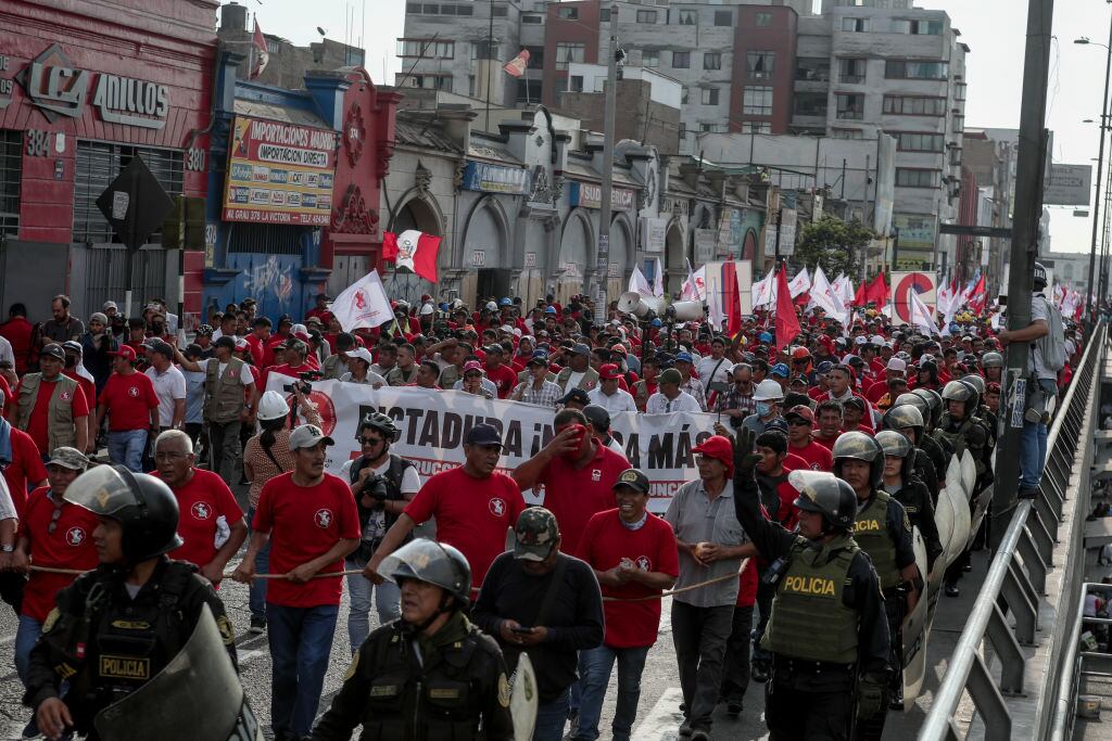 Marcha contra el gobierno interino del Perú en la capital Lima