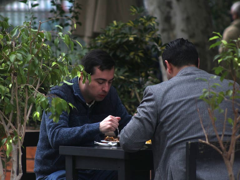 40 horas semanales: Ministerio del Trabajo aclara qué pasará con el tiempo del almuerzo tras la entrada en vigor de la ley en Chile