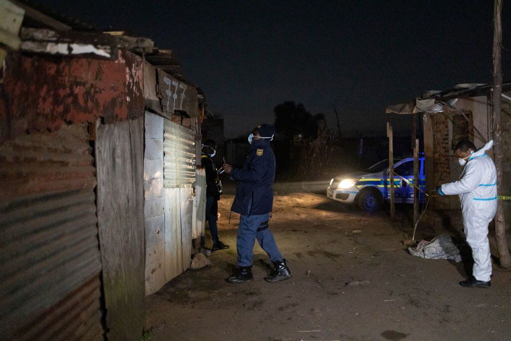 Policía de Sudáfrica llega hasta la fuga de gas en Boksburg