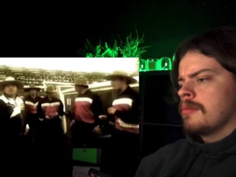 La divertida reacción del youtuber Lewis Shawcross a «Cómo dejar de amarte» de Los Charros de Lumaco