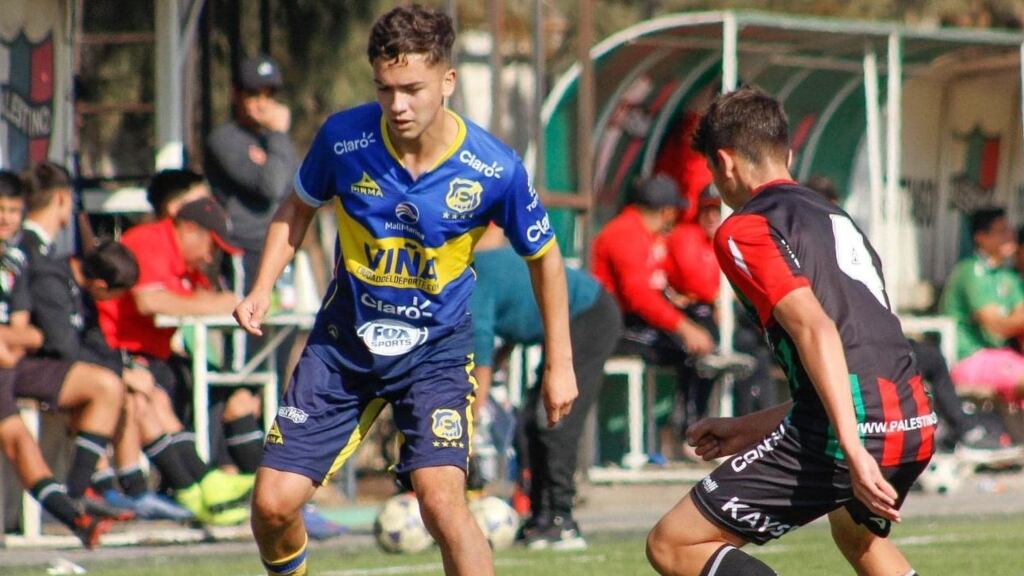 Insólito: jugador de Limache hace colecta para financiar su inscripción en el Fútbol Joven de la ANFP