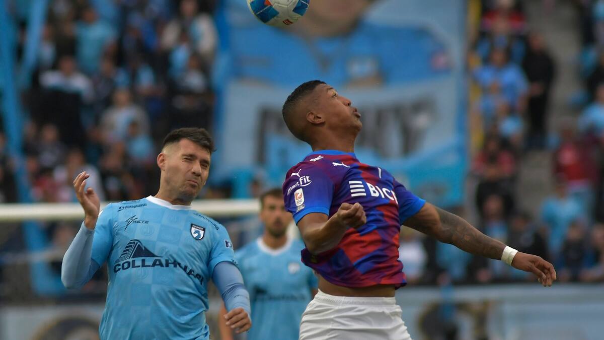 La UC le da vida a Deportes Iquique en su lucha por evitar el descenso