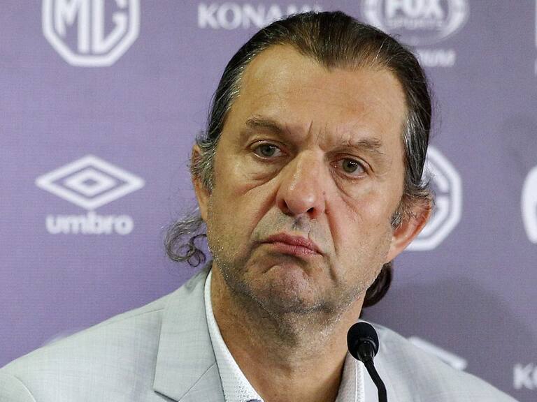 Anibal Mosa continúa siendo presidente de Colo Colo