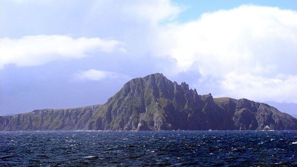 evidencia de la expansión humana preindustrial más austral en Isla Hornos