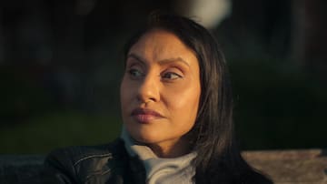 ¿Quién es Kirat Assi?, la mujer que sufrió una ‘estafa amorosa’ e inspiró “Sweet Bobby” de Netflix