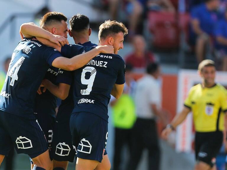 U. de Chile versus U. La Calera