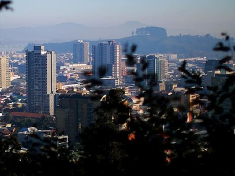 Santiago, Valparaíso y Concepción albergan más de la mitad de las empresas del país