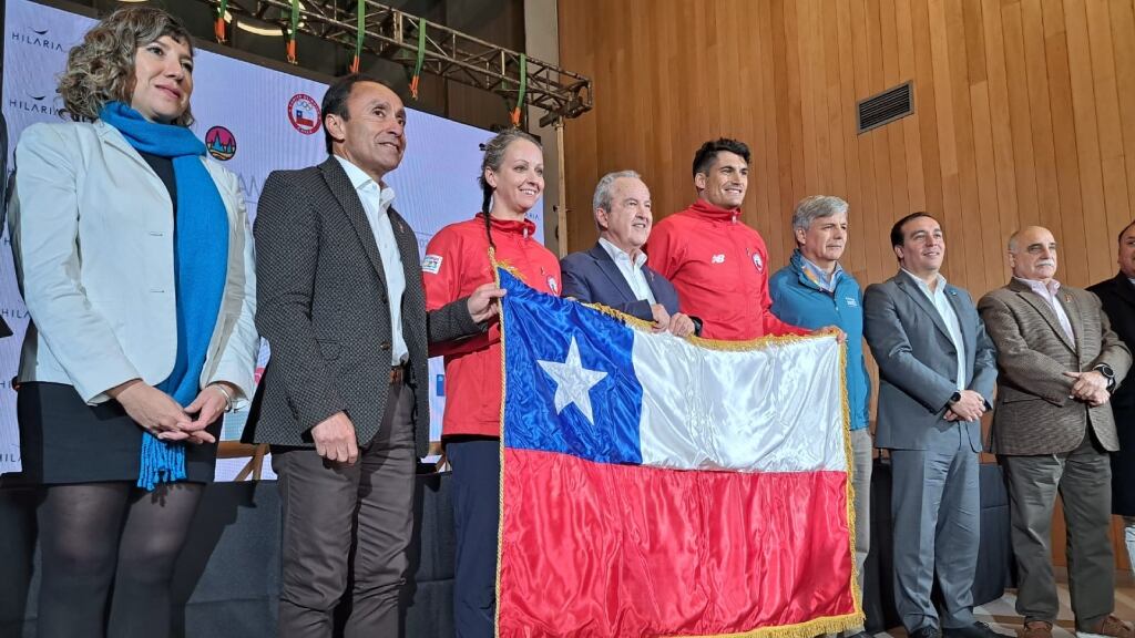 Kristel Köbrich y Esteban Grimalt serán los abanderados de Chile en la ceremonia inaugural de Santiago 202