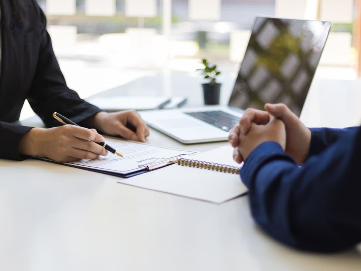 Desempleo en Chile: expertos revelan los errores en una entrevista que pueden costarte el trabajo