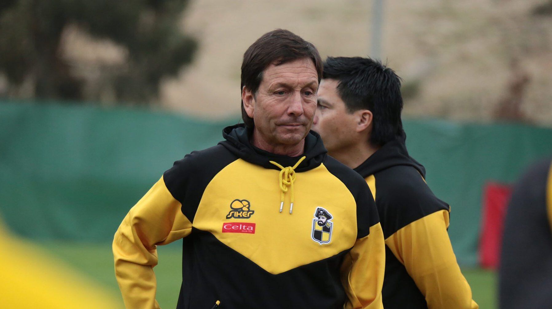 "Tengo locas ganas de estar en cancha": Fernando Díaz explica las claves para salvar a Coquimbo del descenso