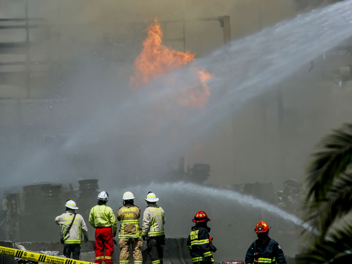 Tragedia en Renca: las estrictas normas que debía cumplir el camión que explotó