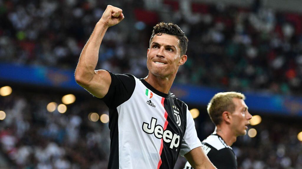 SINGAPORE, SINGAPORE - JULY 21: Cristiano Ronaldo of Juventus celebrates scoring his side's second goal during the International Champions Cup match between Juventus and Tottenham Hotspur at the Singapore National Stadium on July 21, 2019 in Singapore. (Photo by Thananuwat Srirasant/Getty Images)