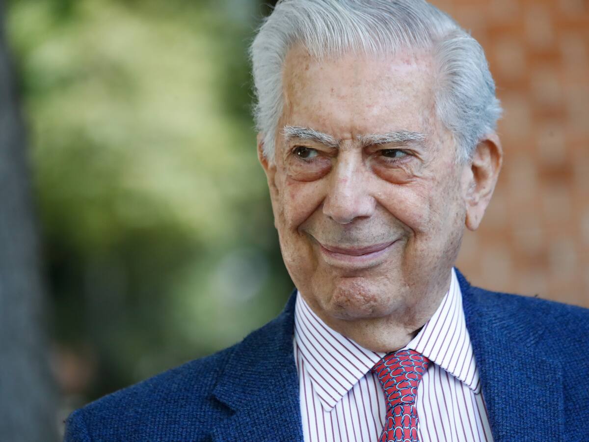 “Fallecido rodeado de su familia”: esto es lo que sabe de la muerte de Mario Vargas Llosa a los 89 años