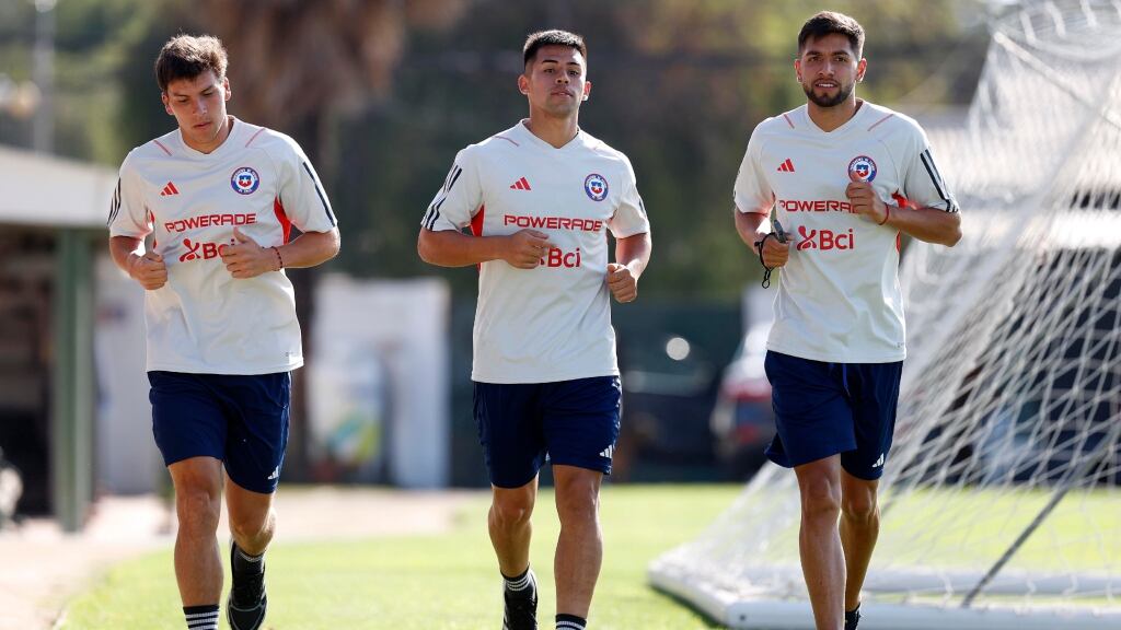 La Roja Sub 23 suma dos bajas para el inicio de un nuevo microciclo en Juan Pinto Durán