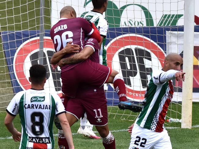 14 DE OCTUBRE DE 2020/LA SERENAJugadores de La Serena en festejo de un gol, durante el partido por la fecha 15 del Campeonato Nacional AFP PlanVital 2020, entre Deportes La Serena y Palestino, disputado en el Estadio La Portada.
FOTO: ALEJANDRO PIZARRO UBILLA/AGENCIAUNO