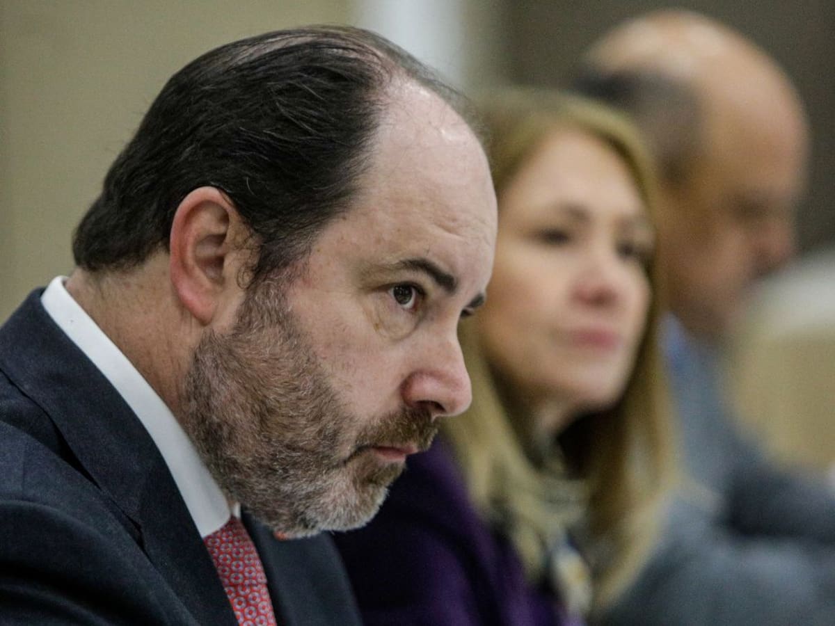 Sala cuna universal: ministro Rau defiende financiamiento y revela cuánto impactará en cuentas del seguro de cesantía