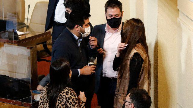 Parlamentarios discuten las iniciativas para el día después del Plebiscito
