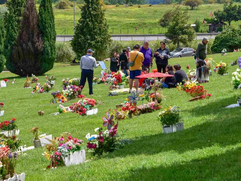 Día de Todos los Santos: cómo enseñar a los niños a transformar el miedo a la muerte en aprendizaje emocional