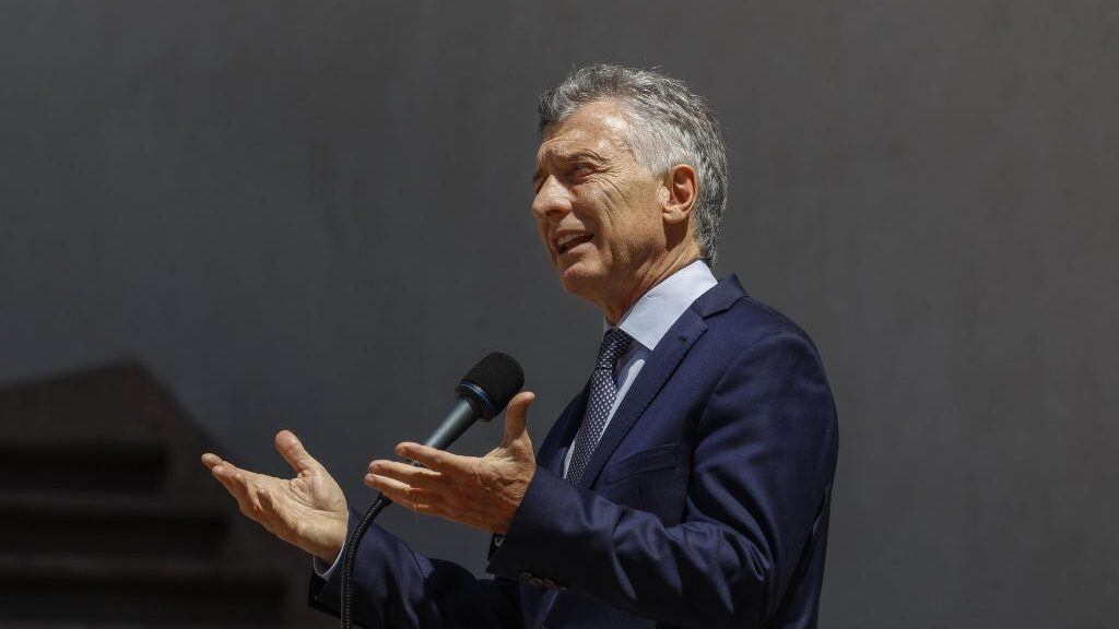 1 de diciembre del 2021/SANTIAGOEl ex presidente de Argentina, Mauricio Macri, y actual presidente de la Fundación FIFA, realiza un punto de prensa en el Palacio de La Moneda, tras finalizar una reunion con el presidente de la República de Chile.
FOTO: SEBASTIAN BELTRAN GAETE/AGENCIAUNO