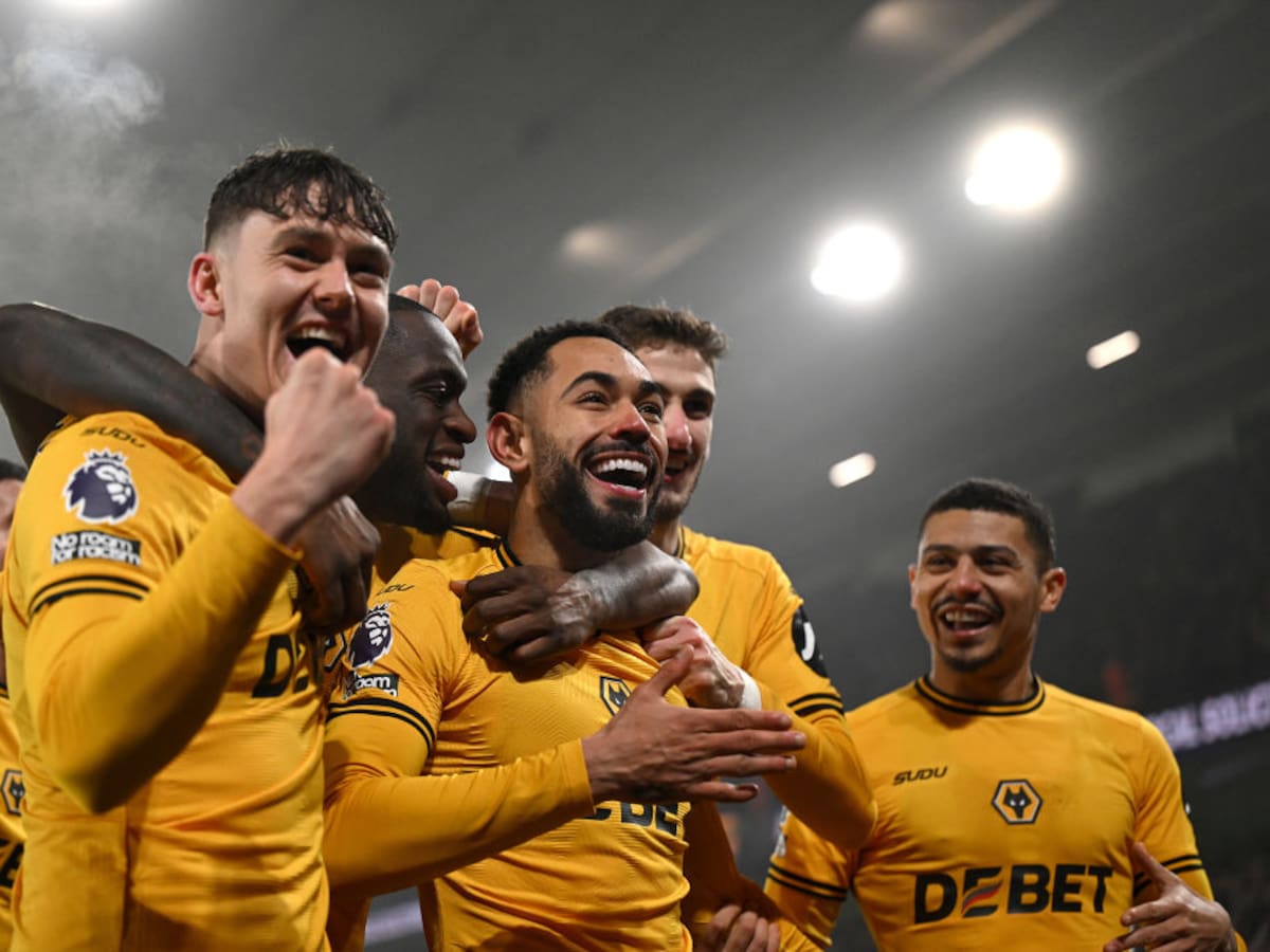 Era el rival ideal: Wolverhampton aprovechó toda la inocencia del United para continuar con los triunfos en la Premier