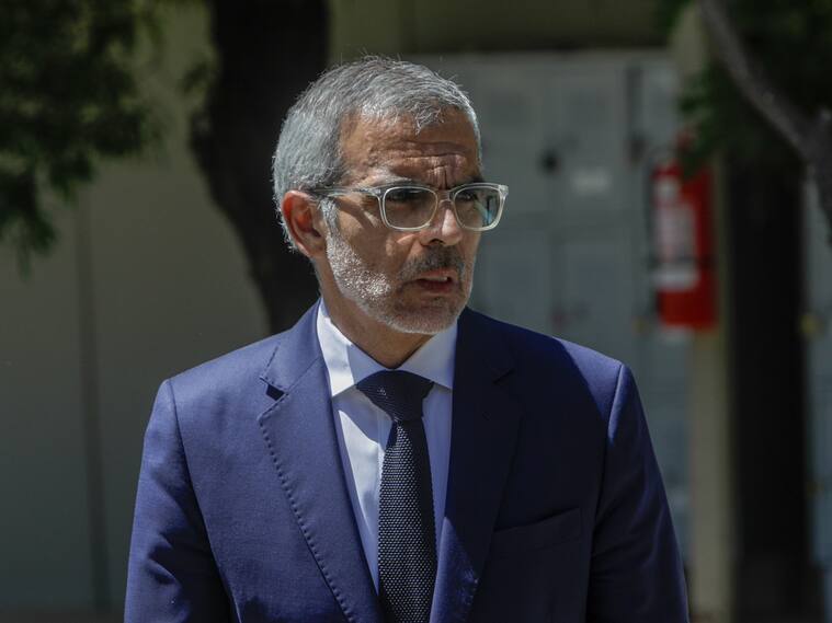“Impresentable”: Republicanos ofician al Gobierno por llegada de Cordero a academia de Carabineros