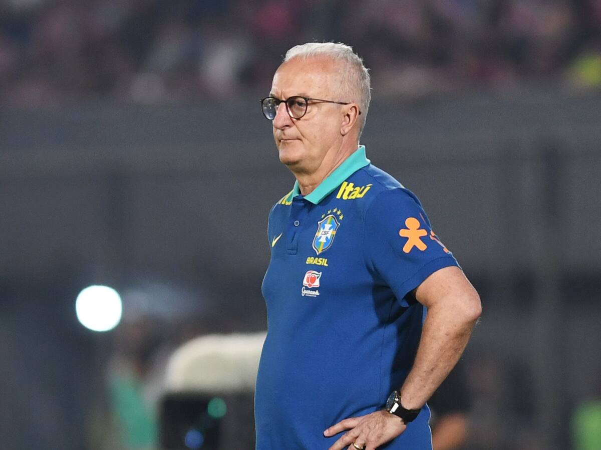 “Soy responsable y no quiero señalar a ningún jugador”: La dura autocrítica del DT de Brasil tras caer ante Paraguay