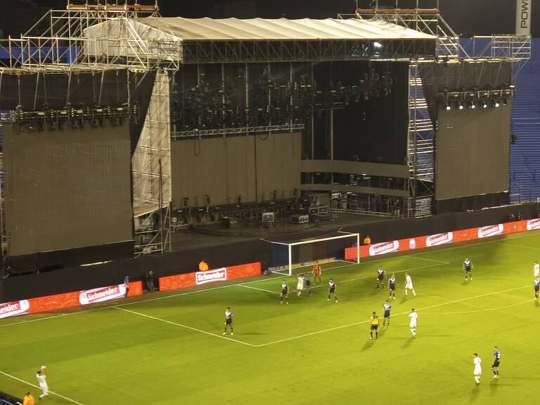 Liga argentina arremete contra Vélez por jugar de local con un escenario detrás del arco: "El club nunca solicitó autorización"