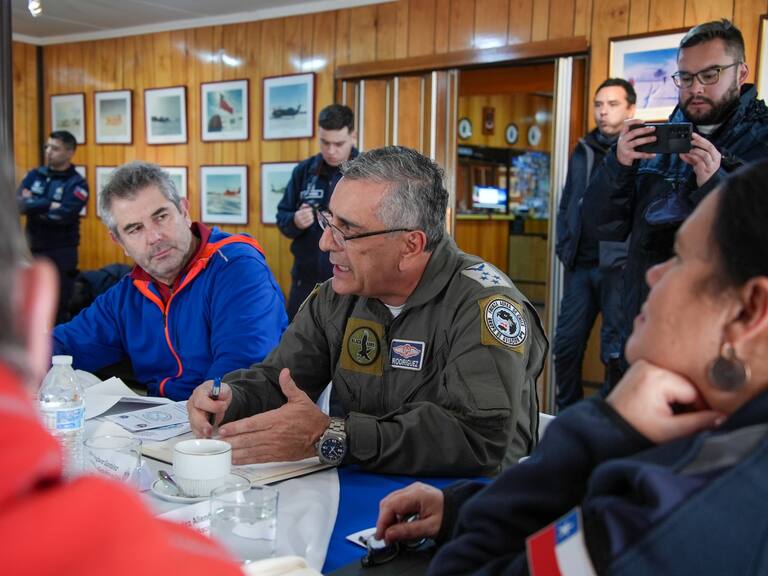 “Este territorio es de paz”: ministra de Defensa asiste a reunión en la Antártica ante descubrimiento de petróleo