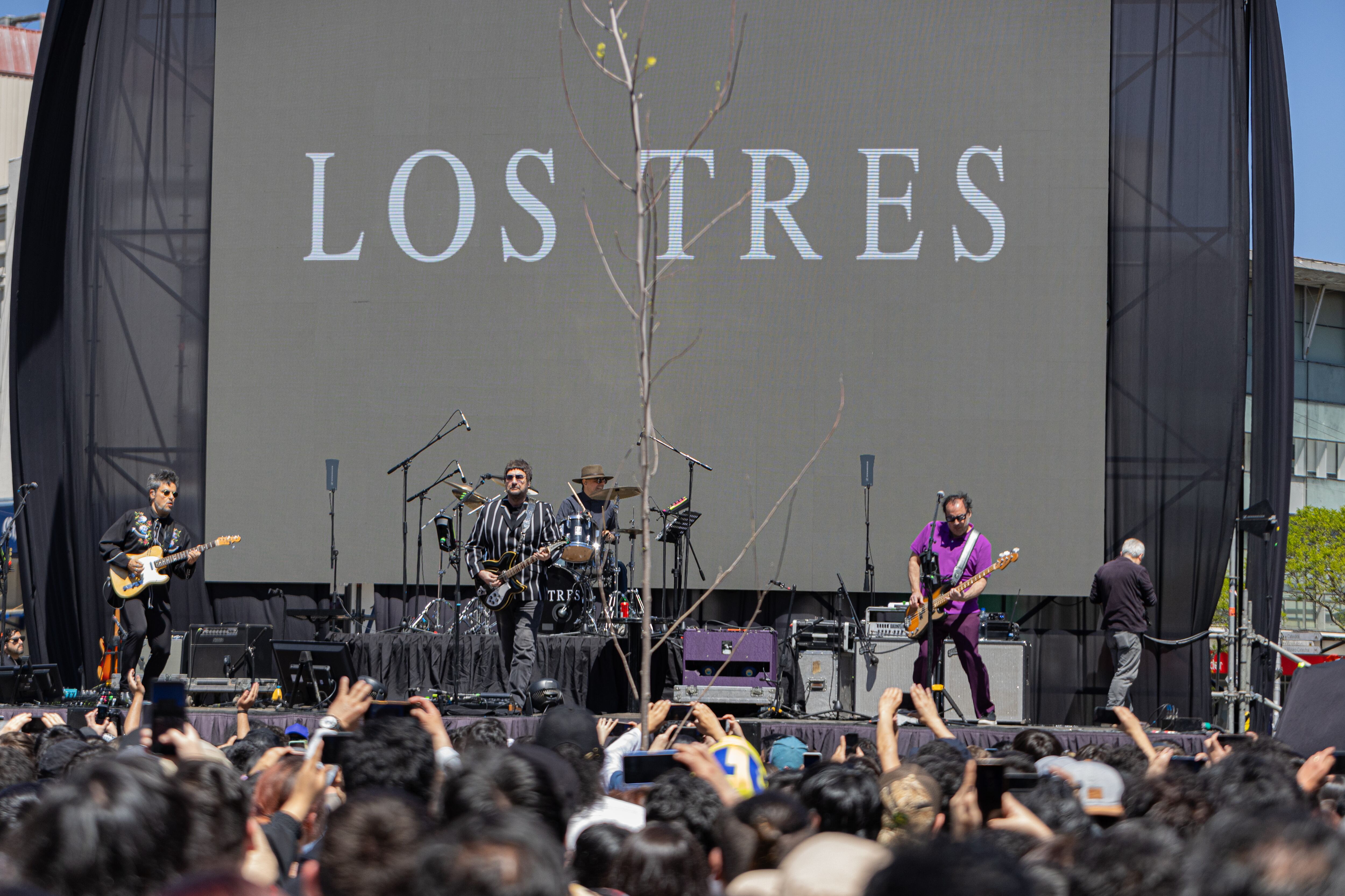 Primer concierto de la gira de Los Tres será transmitido por televisión abierta: ¿cuándo y dónde lo puedo ver?