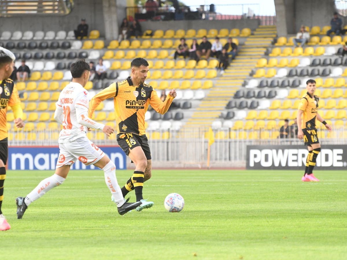 Coquimbo Unido remonta ante Cobreloa y se mete en cuartos de final de la Copa Chile