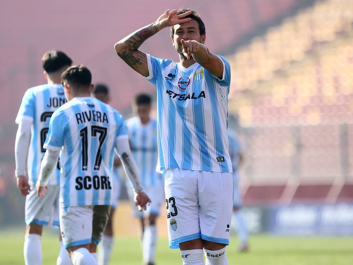 Cristóbal Jorquera sorprende tras cambiar de club en la Primera B