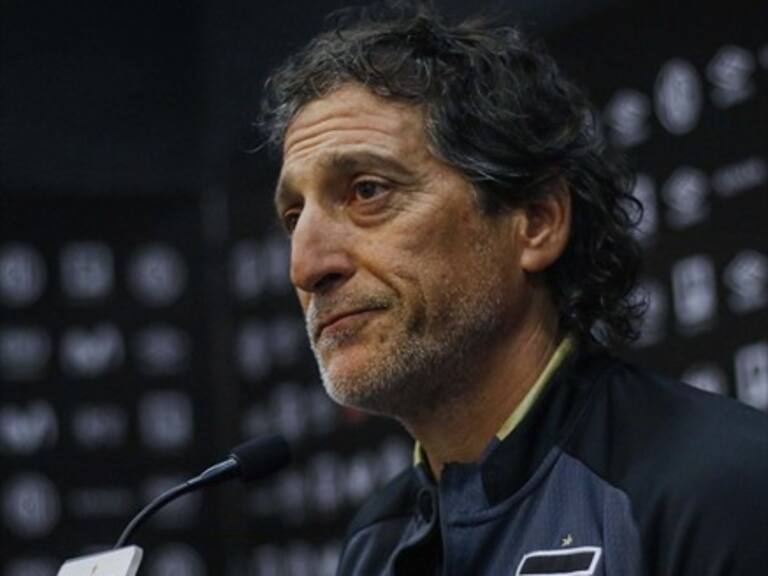 Garra Blanca publicó mensaje contra Mario Salas: «¡No se aguanta más! Colo Colo es lo primero»