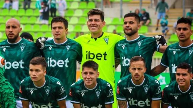 Detienen a futbolista de Santiago Wanderers por un hurto en supermercado: deportista asegura que fue un "mal entendido"
