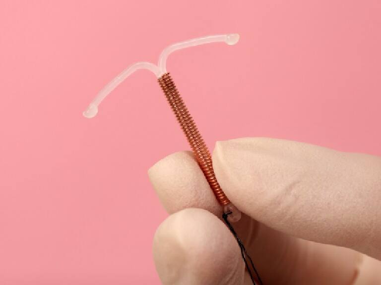 Por «objeción de conciencia»: matrona se negó a entregar método anticonceptivo a mujer en Viña del Mar