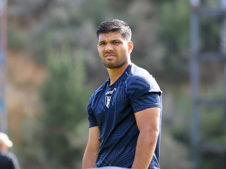 “Con mi señora nos cagábamos de hambre, comíamos los dos del mismo plato, ahí me di cuenta de que la vida pasa por otro lado”