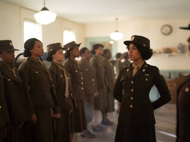 “Seis Triple Ocho”: la película sobre un grupo de mujeres que hizo historia en la Segunda Guerra Mundial ya está en Netflix