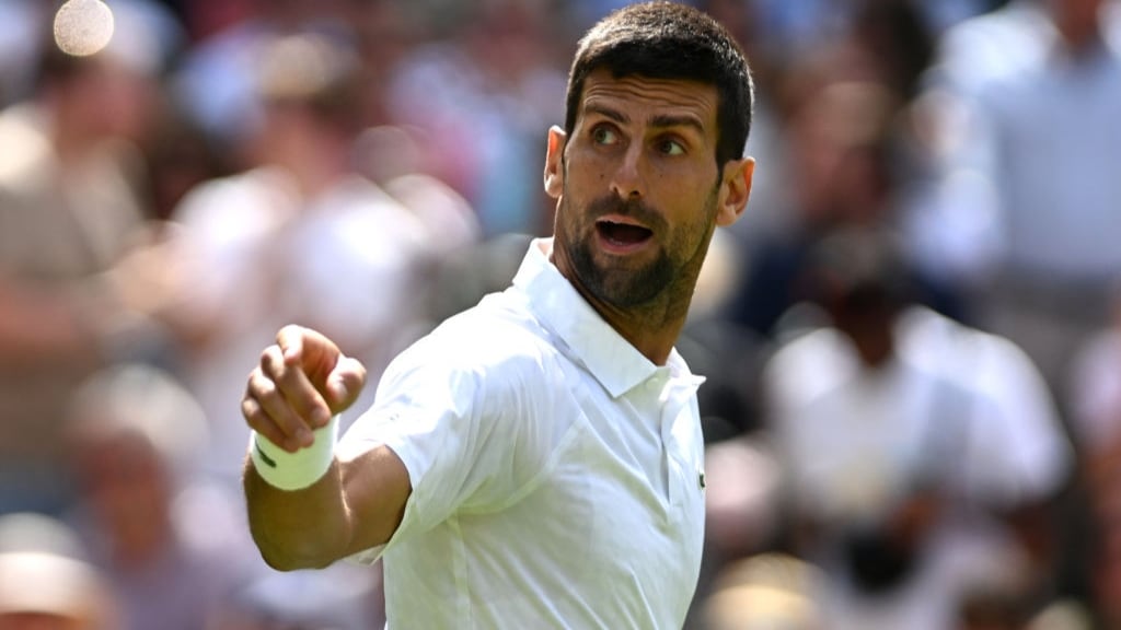 Novak Djokovic abrocha su paso a los cuartos de final de Wimbledon