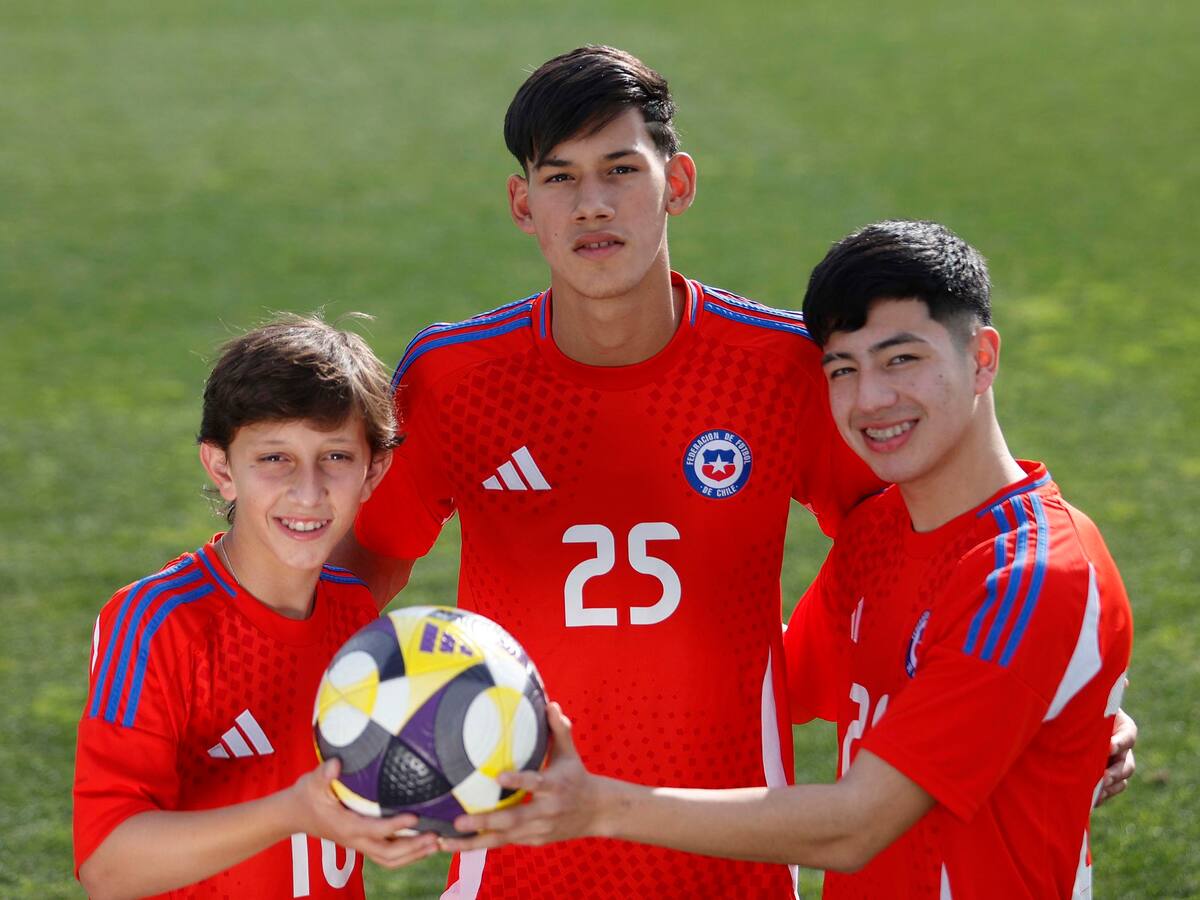 Buscando refuerzos por todos lados: La Roja sumó tres jugadores “extranjeros” a sus selecciones más jóvenes