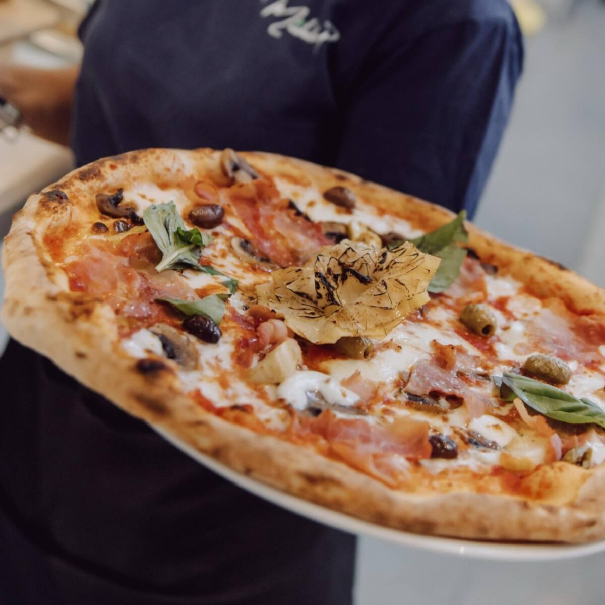 Tres pizzerías chilenas entran al ranking de las 100 mejores del mundo: una quedó en el top 15