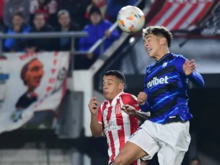 Maxi Gutiérrez de Huachipato fue incluido en el equipo de la semana de la Copa Libertadores tras su tremendo partido ante Estudiantes