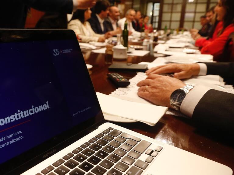 Conversaciones en pausa: suspenden reunión multilateral del proceso constitucional