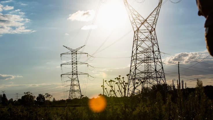 Transelec: ¿Qué hace realmente una empresa de transmisión eléctrica?