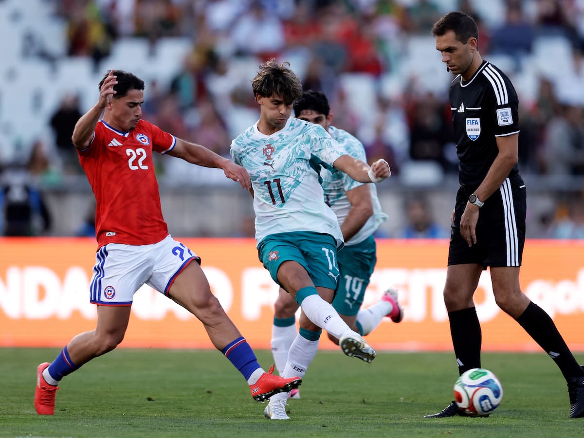 “Enfadado conmigo, pero contento por el debut”: la emoción de Nils Reichmuth tras su primer partido por Chile
